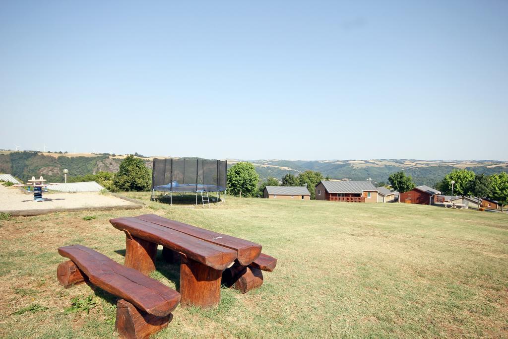 Camping Domaine Vallee Du Tarn Sn Saint-Cirgue Exteriör bild