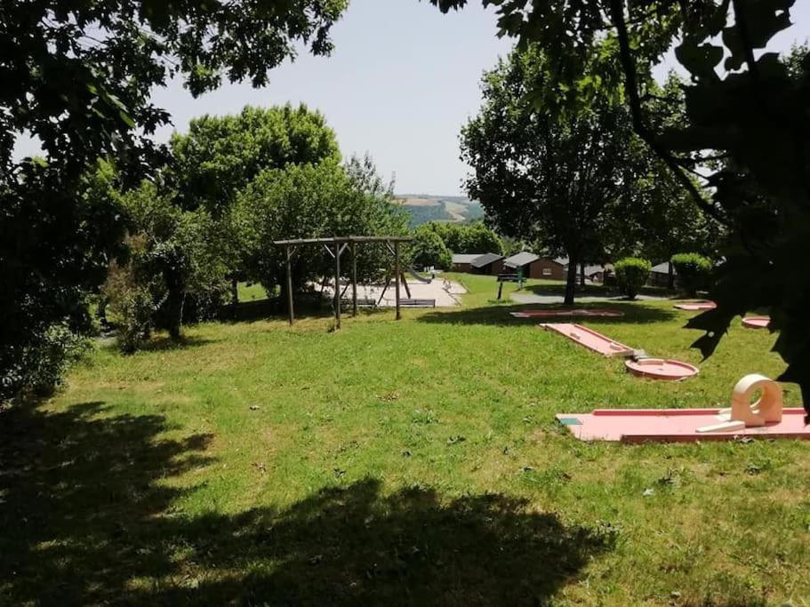 Camping Domaine Vallee Du Tarn Sn Saint-Cirgue Exteriör bild